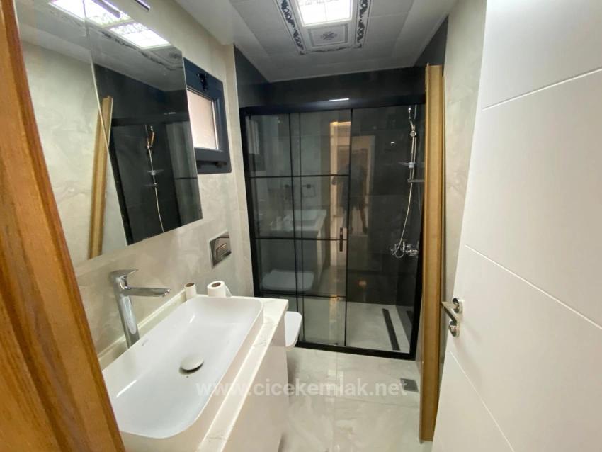 3+1 Villa Zum Verkauf Im Stadtzentrum Von Seferihisar, Izmir