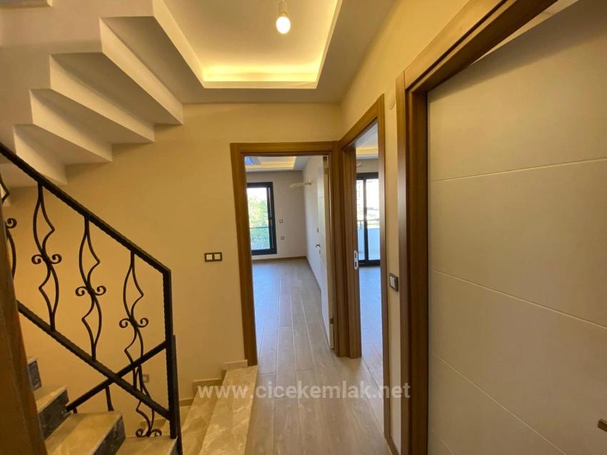 3+1 Villa Zum Verkauf Im Stadtzentrum Von Seferihisar, Izmir