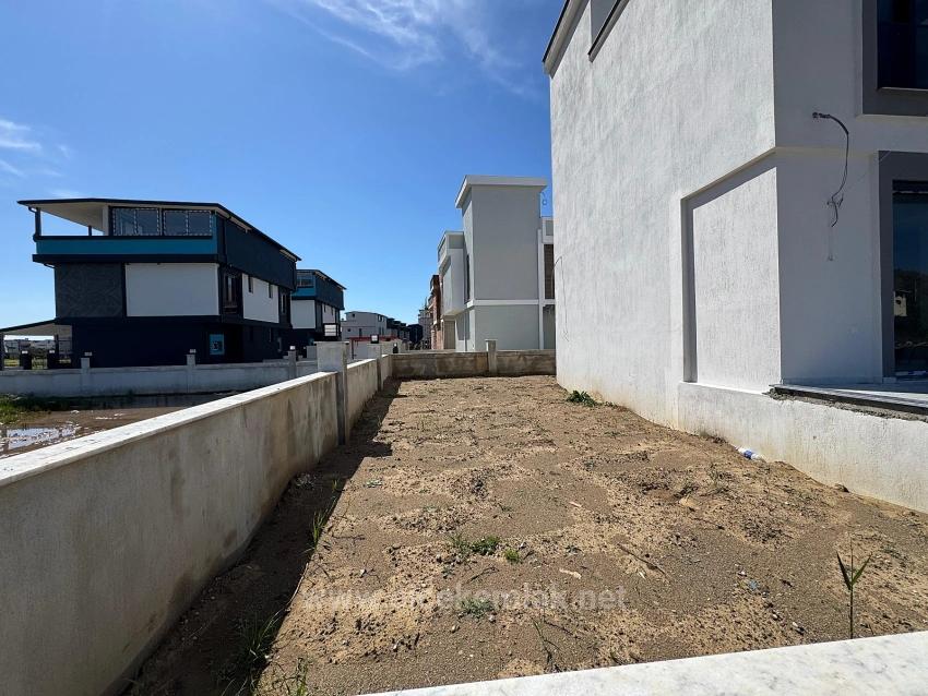 2+1 Freistehende Villa Zum Verkauf In Doğanbey, Seferihisar, İzmir