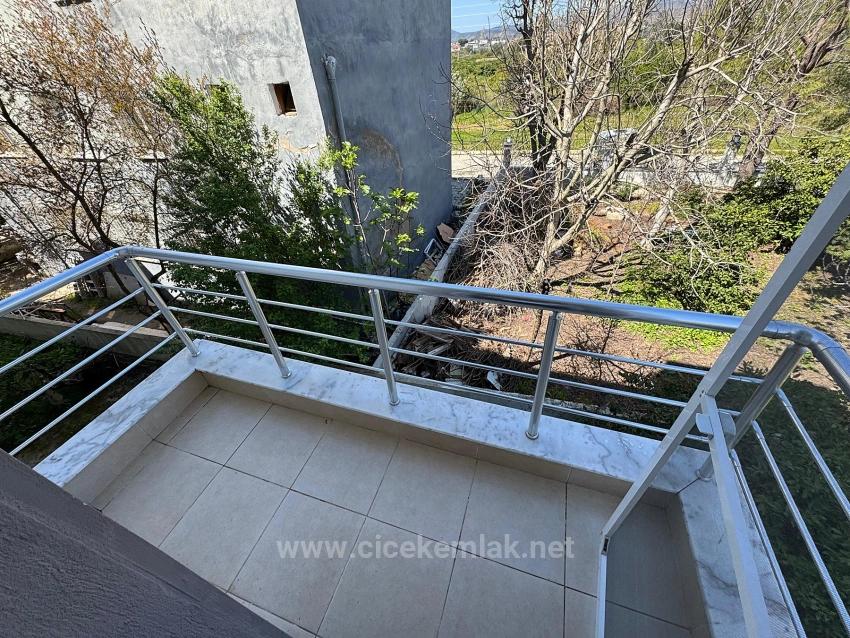 2+1 Wohnung Zum Verkauf Im İzmir Seferihisar Ürkmez Center