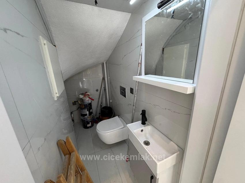 3+1 Villa Zum Verkauf In Ürkmez, Seferihisar, İzmir, Nur 40 Meter Vom Meer Entfernt.