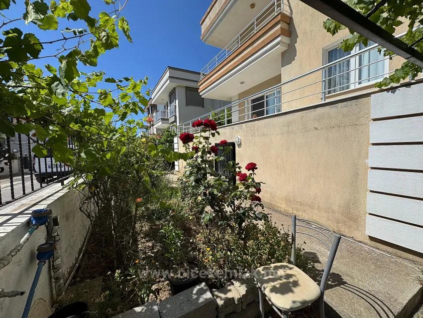 İzmir Seferihisar Atatürk Mahallesin De Satılık 3+1 Villa Wird Zu: In İzmir Seferihisar Im Atatürk Viertel Befindet Sich Eine 3+1 Villa Zum Verkauf