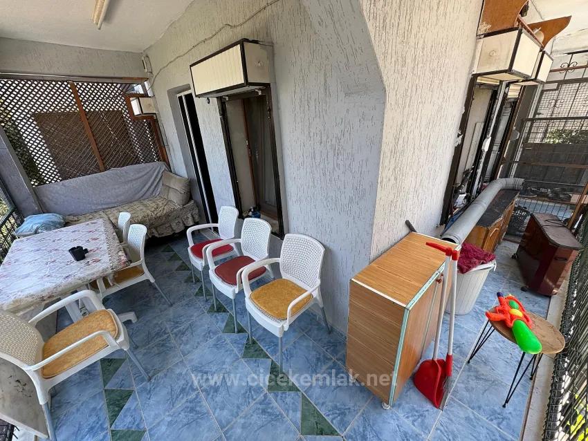 İzmir Seferihisar Ürkmez Zentrum Ist Nur 50 Meter Vom Meer Entfernt, 2+1 Wohnung Zum Verkauf