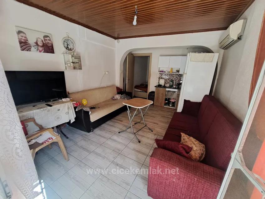 İzmir Seferihisar Doğanbey'de Verkaufliche 1+1 Wohnung Zum Meer Nur 300 Meter