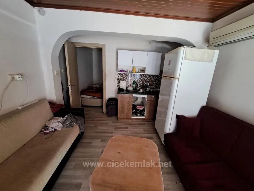 İzmir Seferihisar Doğanbey'de Verkaufliche 1+1 Wohnung Zum Meer Nur 300 Meter