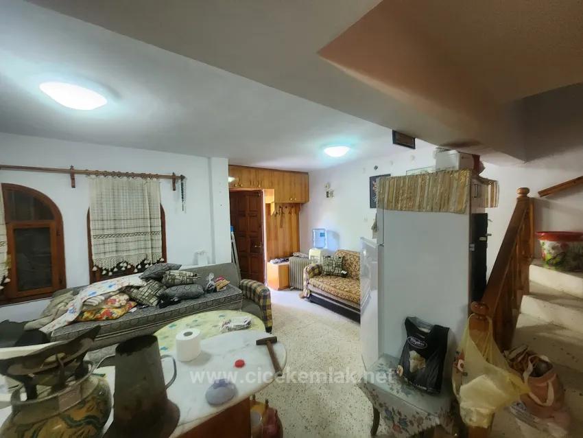 İzmir Seferihisar Doğanbey'de Verkaufliche 3+1 Villa