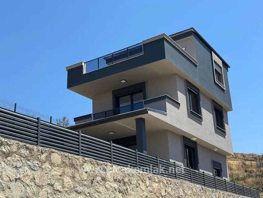 İzmir Seferihisar Atatürk Viertel In Barrierefreie 3+1 Villa Zum Verkauf