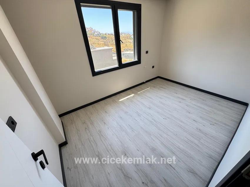 İzmir Seferihisar Atatürk Viertel In Barrierefreie 3+1 Villa Zum Verkauf