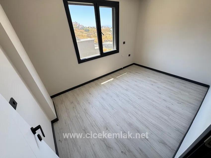 İzmir Seferihisar Atatürk Viertel In Barrierefreie 3+1 Villa Zum Verkauf