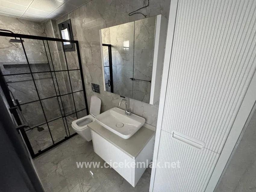 İzmir Seferihisar Atatürk Viertel In Barrierefreie 3+1 Villa Zum Verkauf