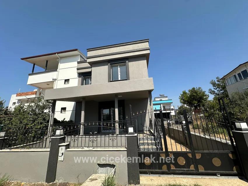 İzmir Seferihisar Doğanbey'de Verkaufliches Unabhängiges 3+1 Villa