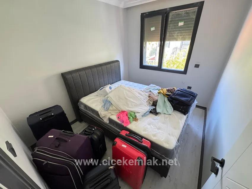 İzmir Seferihisar Atatürk Viertel In Baracken Voll Möbliertes 2+1 Villa Zum Verkauf