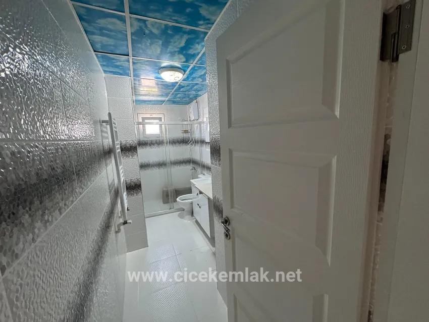 İzmir Seferihisar Çolakibrahim Bey Mahallesinde Satılık 3+1 Wohnung