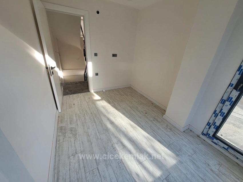 2+1 Villa Zum Verkauf In Izmir Seferihisar Ürkmez