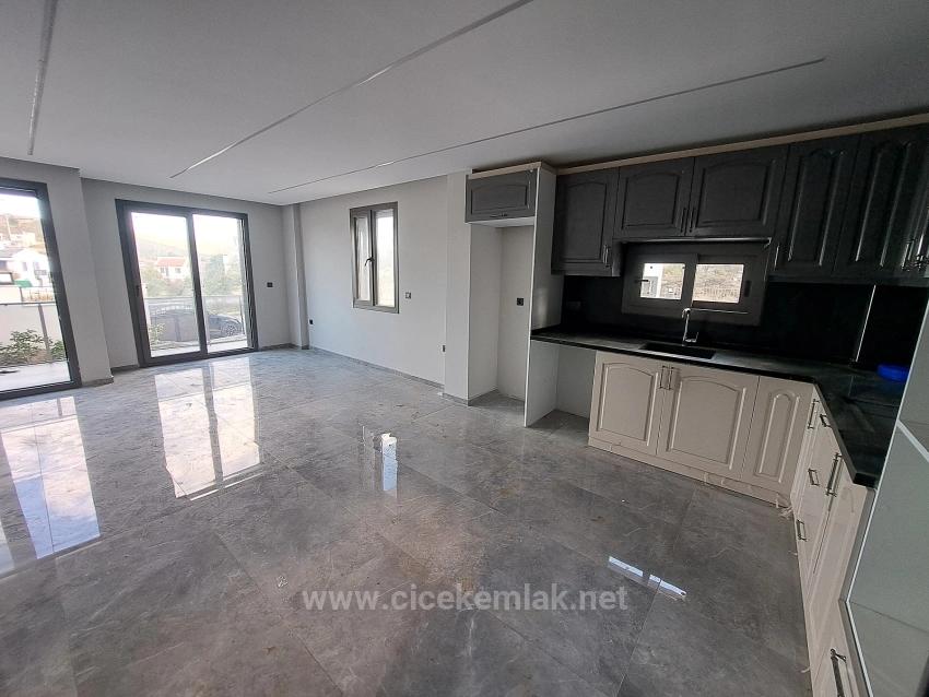 3+1 Villa Zum Verkauf In Izmir Seferihisar Akarca