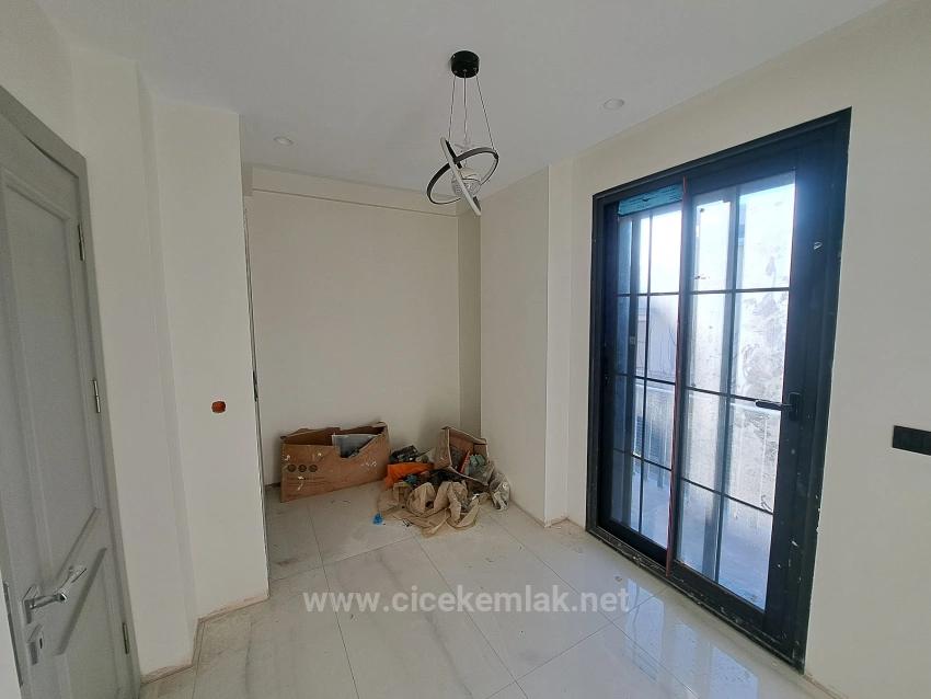 3+1 Villa Mit Pool Zum Verkauf In Gümüldür, Menderes, İzmir