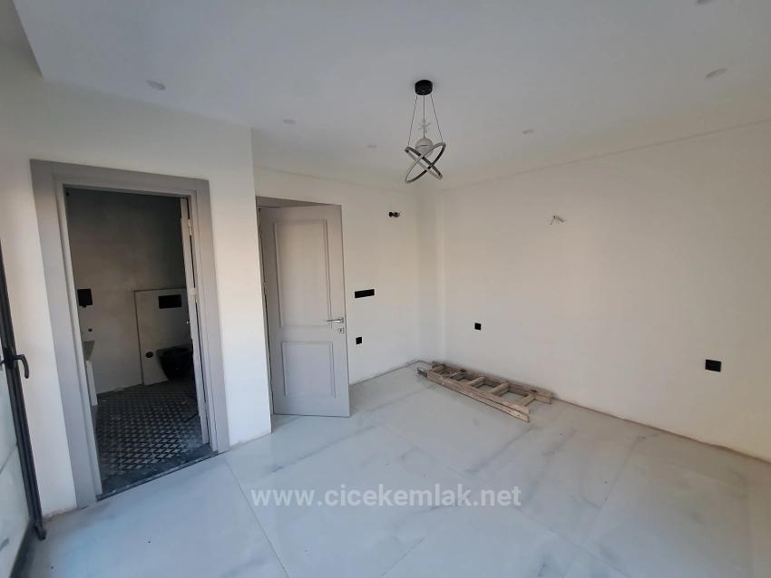 3+1 Villa Mit Pool Zum Verkauf In Gümüldür, Menderes, İzmir