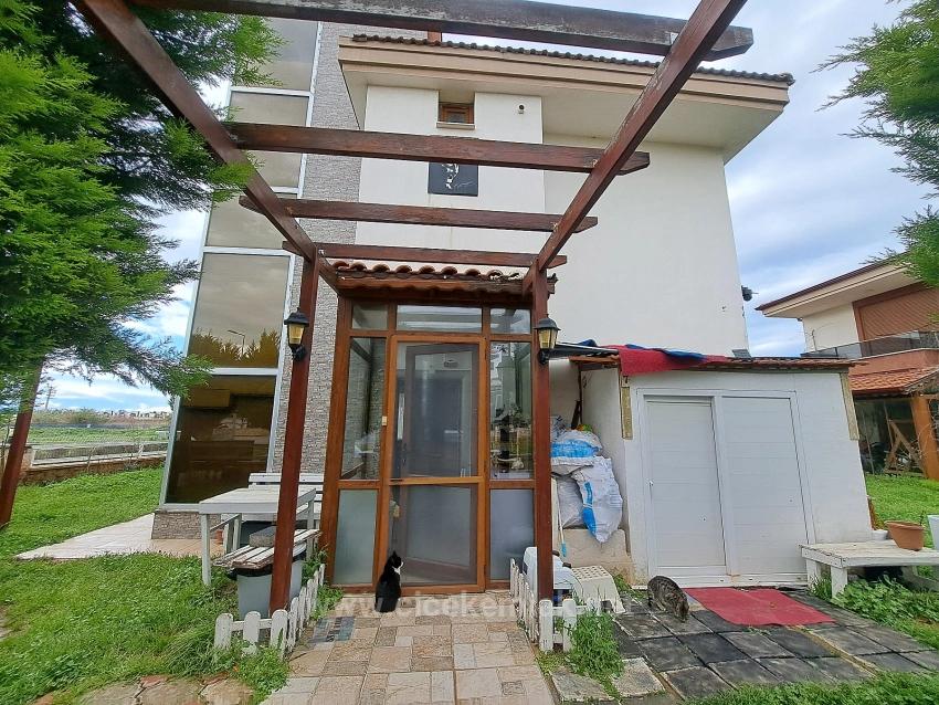 3+1 Villa Zum Verkauf In İzmir Seferihisar Doğanbey