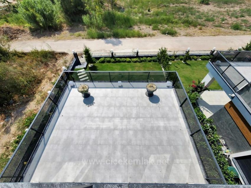 4+1 Villa Zum Verkauf In Doğanbey, Seferihisar, İzmir