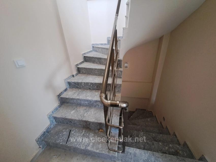 3+1 Villa Zum Verkauf In Doğanbey, Seferihisar, İzmir