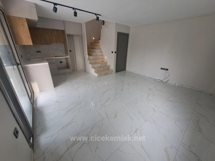 3+1 Villa Zum Verkauf In Doğanbey, Seferihisar, İzmir