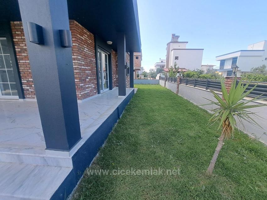 3+1 Villa Zum Verkauf In Doğanbey, Seferihisar, İzmir
