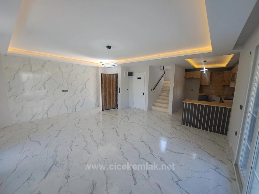 3+1 Villa Zum Verkauf In Doğanbey, Seferihisar, İzmir