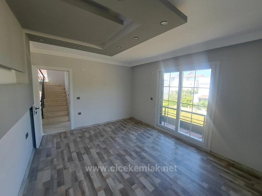 3+1 Villa Zum Verkauf In Doğanbey, Seferihisar, İzmir