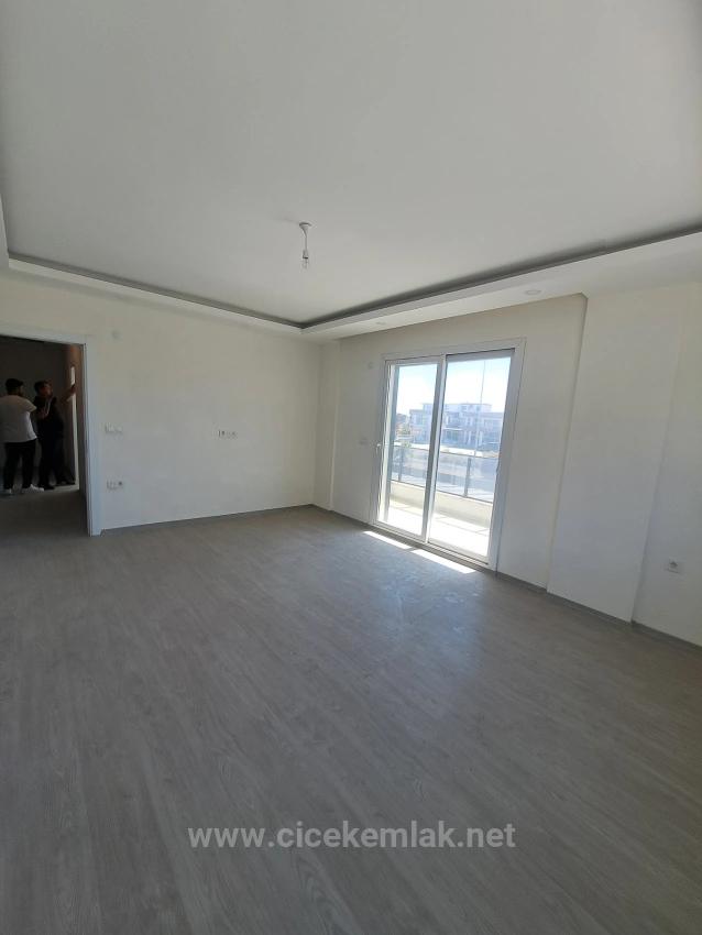 3+1 Wohnung Zum Verkauf In Ürkmez, Seferihisar, İzmir