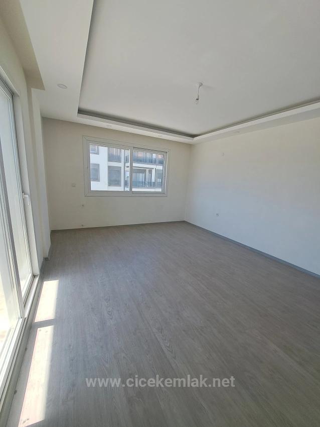 3+1 Wohnung Zum Verkauf In Izmir Seferihisar Ürkmez