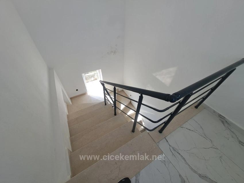 2+1 Villa Zum Verkauf In İzmir Seferihisar Doğanbey