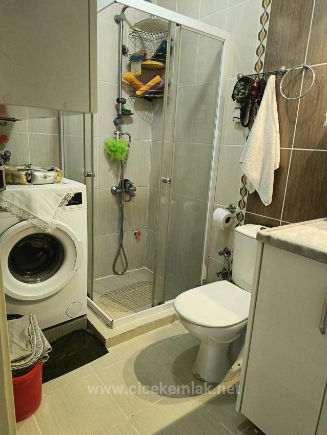 2+1 Wohnung Mit Garten Zum Verkauf Im Zentrum Von Izmir Seferihisar Ürkmez