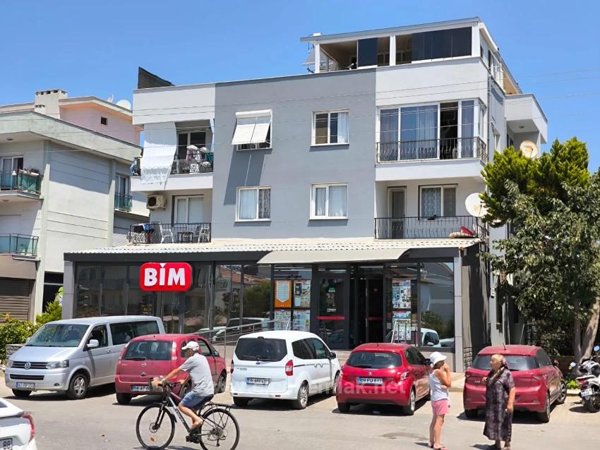 2+1 Wohnung Zum Verkauf Im Zentrum Von Ürkmez, Seferihisar, İzmir, Nur 150 Meter Vom Meer Entfernt.