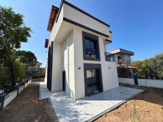 3+1 Villa Zum Verkauf In Gümüldür, Menderes, İzmir