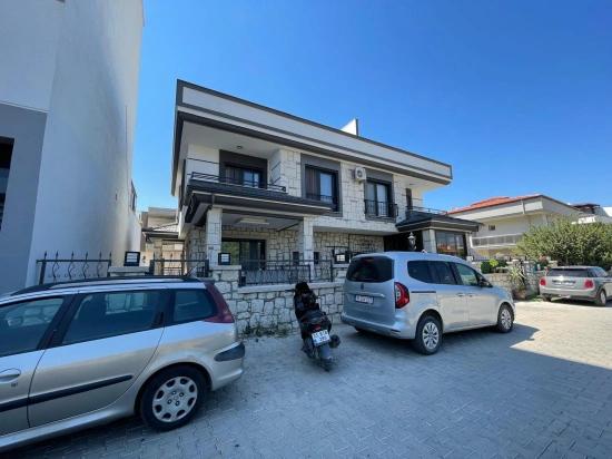 3+1 Villa Zum Verkauf Im Stadtzentrum Von Seferihisar, Izmir