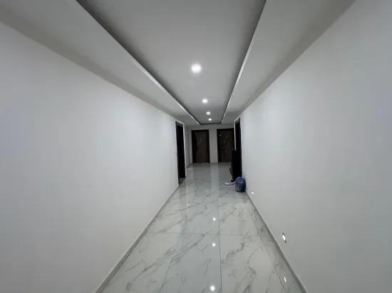 İzmir Seferihisar Ürkmez Zentrum Zu Verkaufen 4+1 Mit Aufzug Wohnung