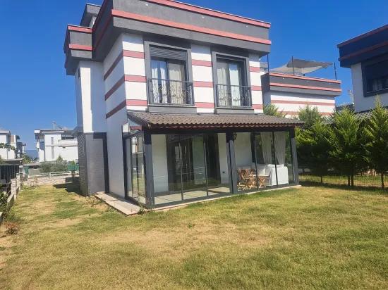 İzmir Seferihisar Doğanbey'de Verkauf 3+1 Villa