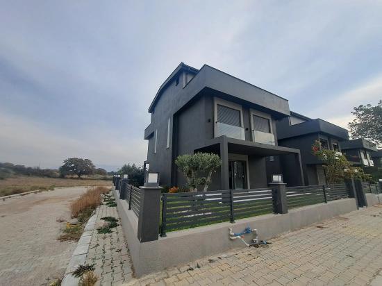 3+1 Villa Zum Verkauf In Doğanbey, Seferihisar, İzmir