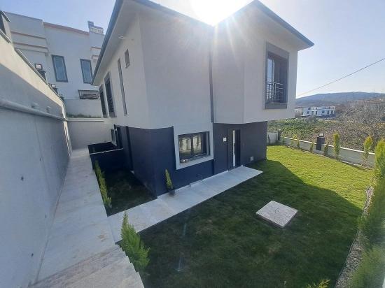 2+1 Villa Zum Verkauf In Izmir Seferihisar Payamlı