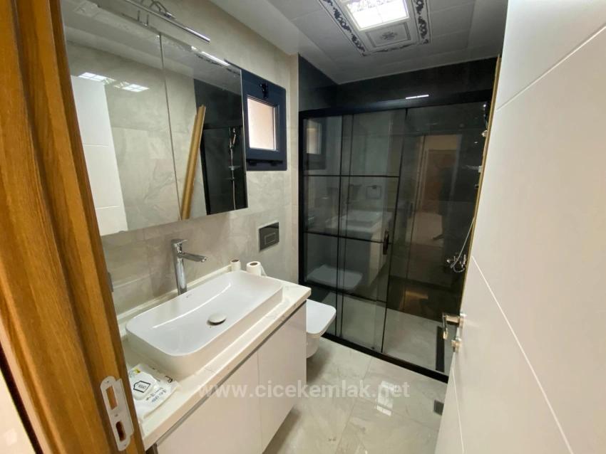 3+1 Villa For Sale In Seferihisar City Center, Izmir