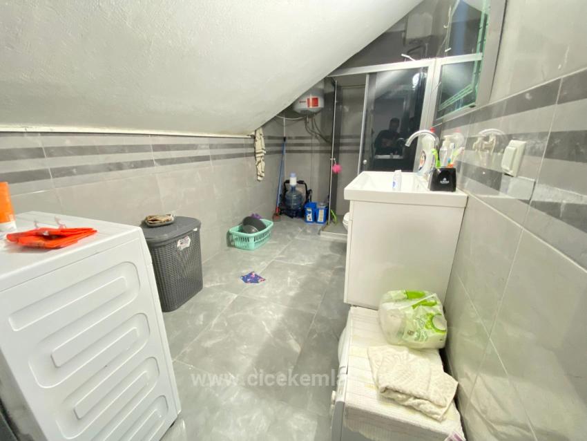 1+1 Apartment For Sale In Doğanbey, Seferihisar, İzmir, 150 Meters From The Sea.