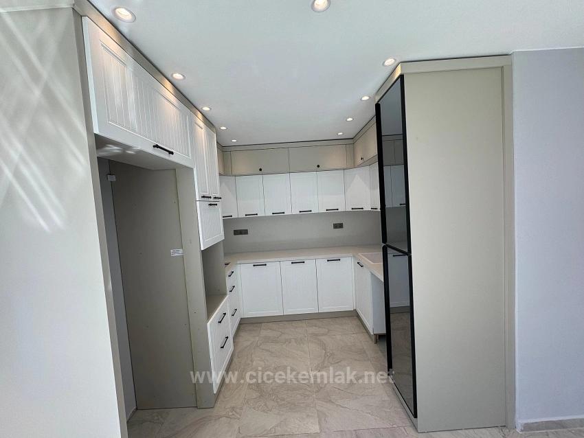 3+1 Villa For Sale In Ürkmez, Seferihisar, İzmir, Just 40 Meters From The Sea.