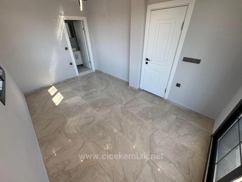 3+1 Villa For Sale In Ürkmez, Seferihisar, İzmir, Just 40 Meters From The Sea.