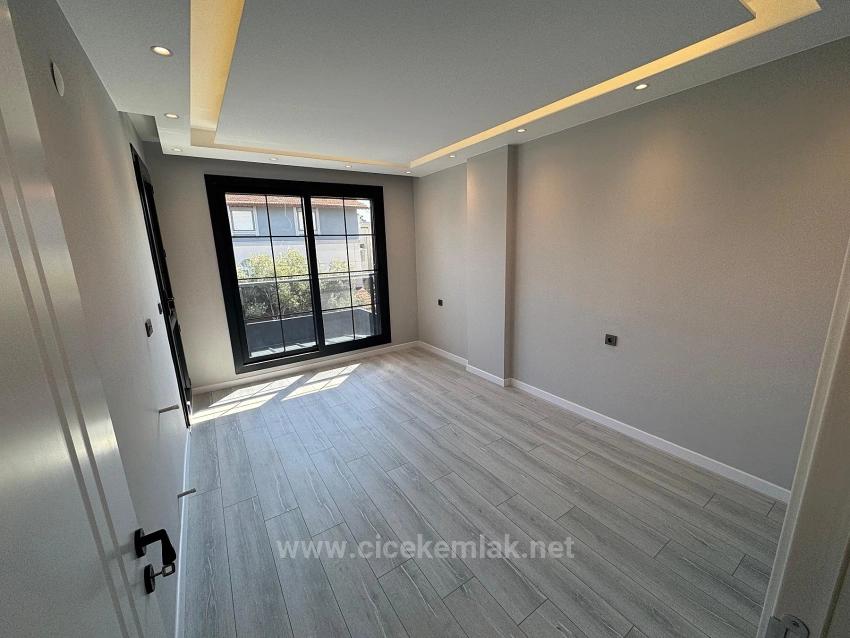 3+1 Villa For Sale In İzmir Seferihisar Ürkmez, Only 40 Meters To The Sea