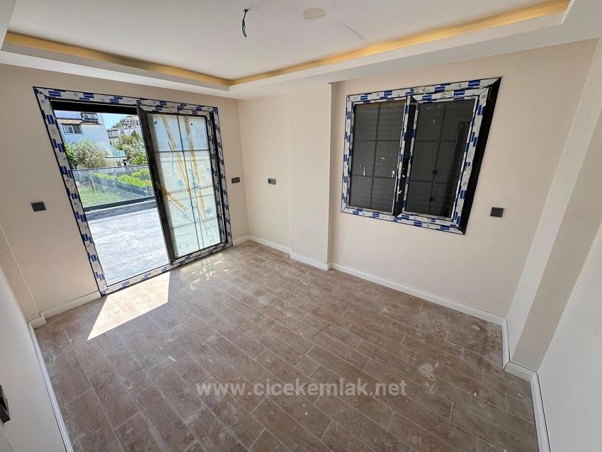 3+1 Villa With Pool For Sale In Doğanbey, Seferihisar, İzmir