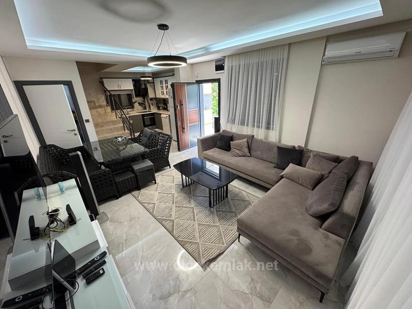 3+1 Villa For Sale In Doğanbey, Seferihisar, İzmir