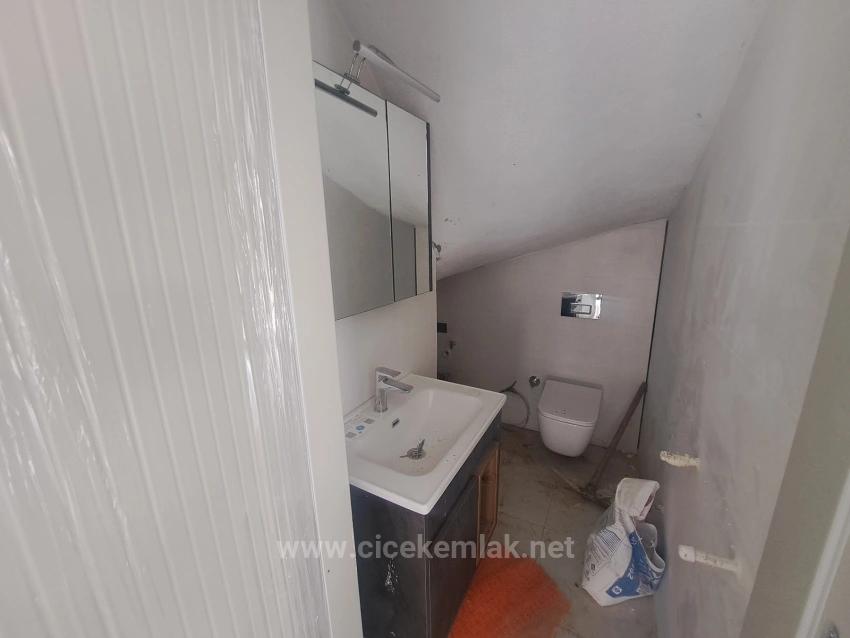 3+1 Villa For Sale In Doğanbey, Seferihisar, İzmir