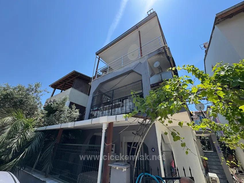 2+1 Bedroom Apartment For Sale in Bengiler Nbh. Seferihisar Ürkmez - 95 m²