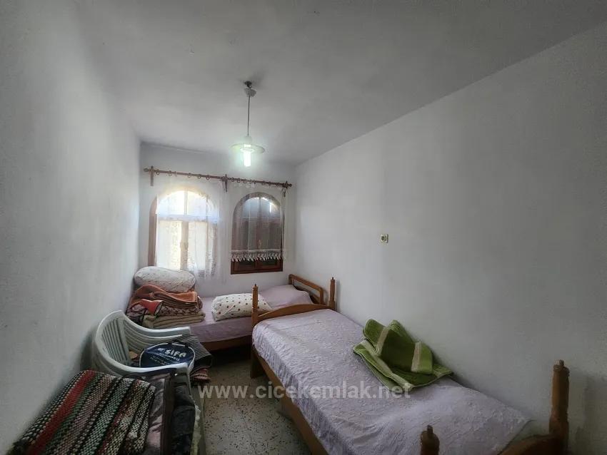 İzmir Seferihisar Doğanbey'de For Sale 3+1 Villa