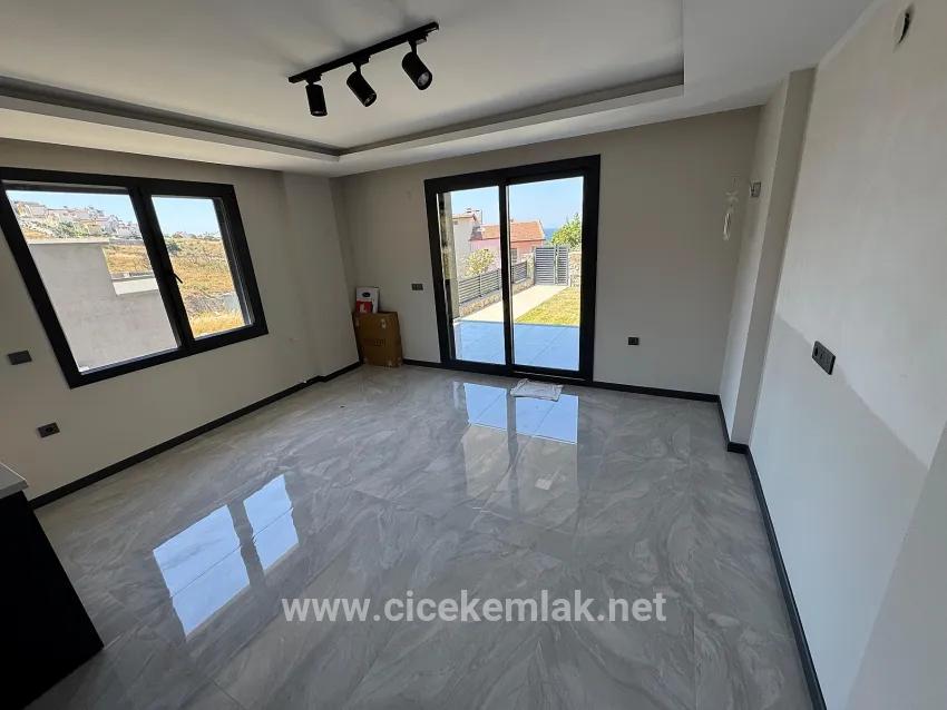 İzmir Seferihisar Atatürk Neighbourhood 3+1 Villa For Sale